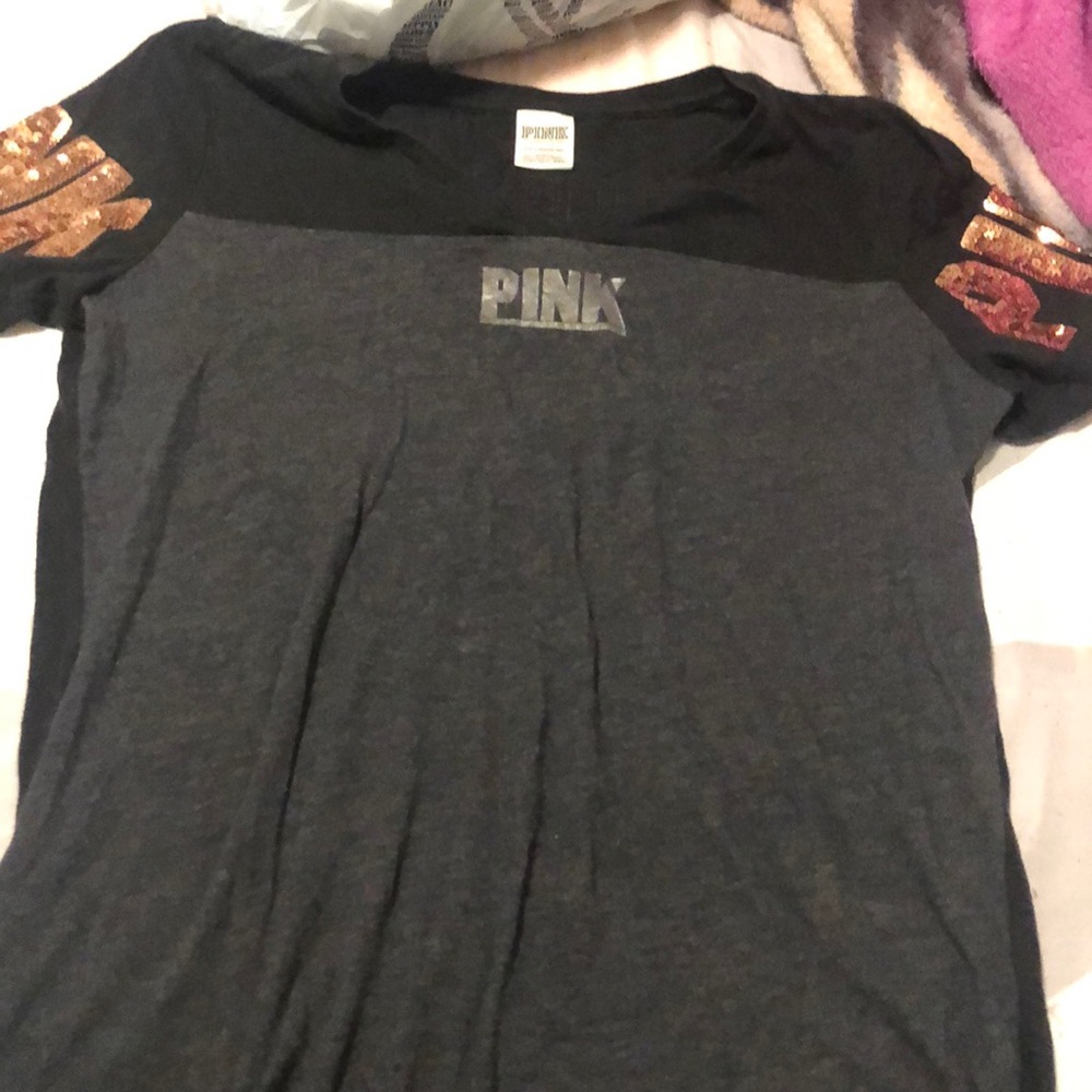 Pink short sleeve shirt